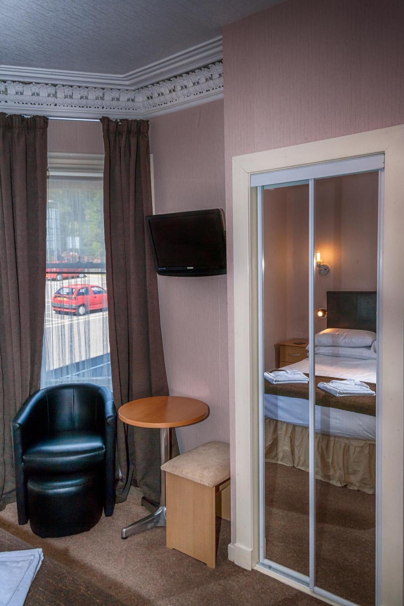 Sutherland House Oban Extérieur photo